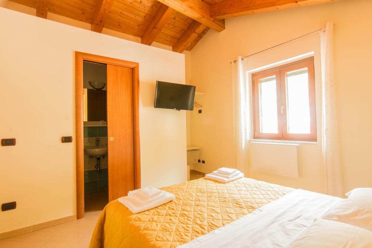 B&B Sotto Un Tetto Cetara Exterior foto